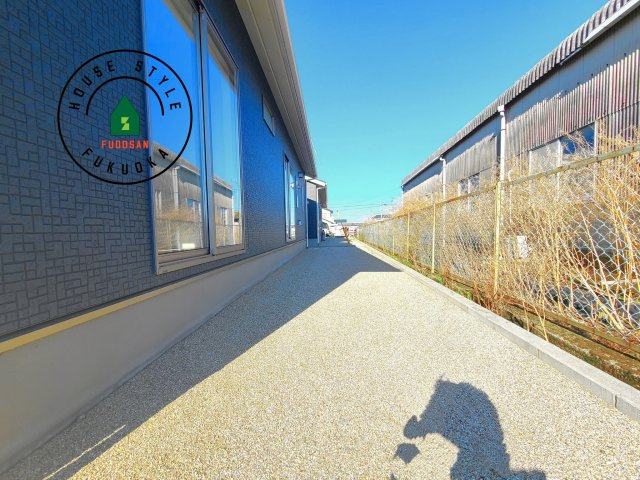 糟屋郡須恵町新原第5-3棟（3号棟）の庭|お庭で自由な時間を過ごせます。