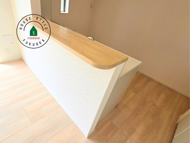 糟屋郡須恵町新原第5-3棟（3号棟）の内観：施工例|ダイニングとリビングのメリハリが付けやすい空間設計になっています。