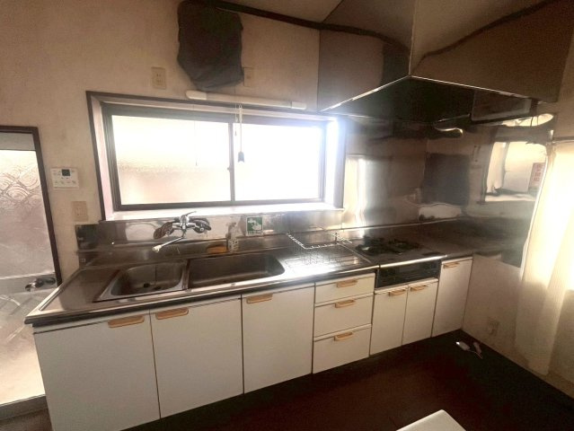 前橋市堤町既存住宅のキッチン