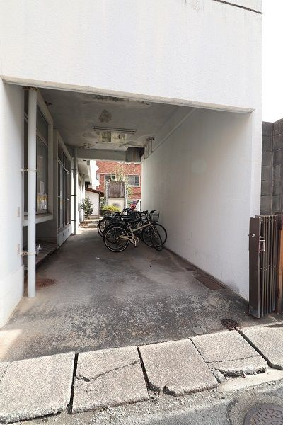 富久ビル【キャッシュバック対象物件】の駐車場