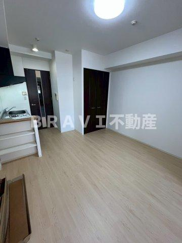 グランシス天満橋　BRAVI不動産の居間・リビング|【グランシス天満橋】リビングです