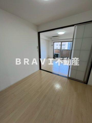 グランシス天満橋　BRAVI不動産の洋室|【グランシス天満橋】きれいな洋室です