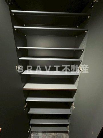 グランシス天満橋　BRAVI不動産の収納|【グランシス天満橋】シューズボックスです