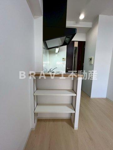 グランシス天満橋　BRAVI不動産の収納|【グランシス天満橋】カウンター下収納