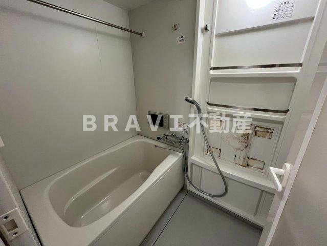 グランシス天満橋　BRAVI不動産の浴室|【グランシス天満橋】落ち着いた空間のお風呂です