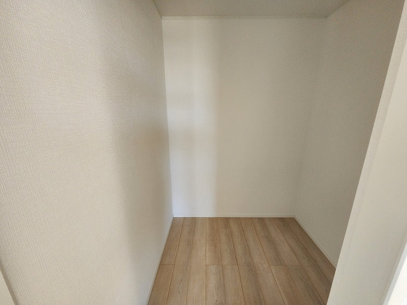 小牧市大字東田中　新築戸建　2号棟の収納