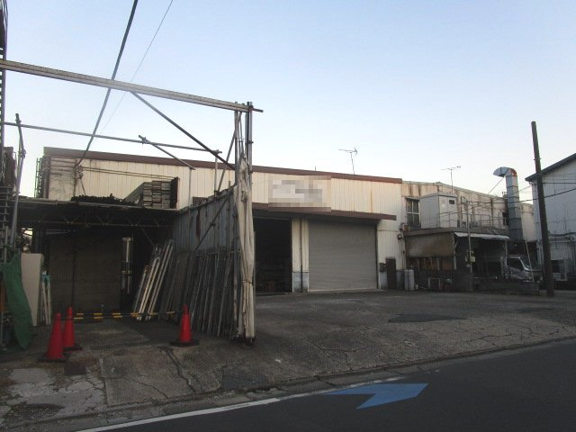 大田区東糀谷５丁目の倉庫