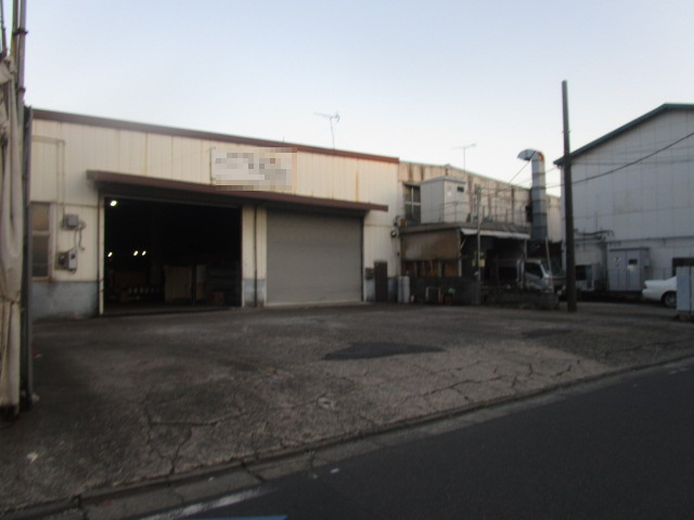 大田区東糀谷５丁目の倉庫
