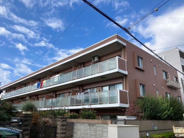 小平市花小金井５丁目の中古マンションの外観