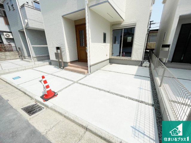 八尾市小畑町　第7期　新築一戸建ての駐車場|駐車スペース！散水栓があるので、こまめに愛車を洗えます！