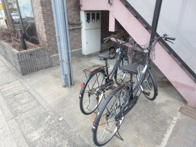 【その他共用部分】 | リーベスト広田 | 自転車置場です