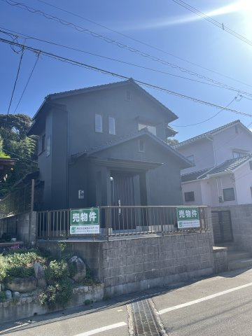 春日市松ヶ丘戸建ての外観