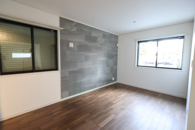 《仲介手数料無料》大宮区櫛引町１丁目332-6新築一戸建てグランパティオの居間・リビング