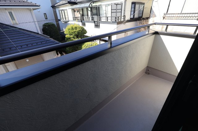 《仲介手数料無料》大宮区櫛引町１丁目332-6新築一戸建てグランパティオのバルコニー