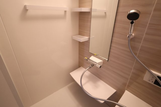 《仲介手数料無料》大宮区櫛引町１丁目332-6新築一戸建てグランパティオの浴室