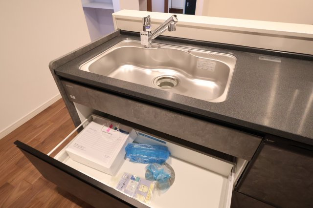 《仲介手数料無料》大宮区櫛引町１丁目332-6新築一戸建てグランパティオのキッチン