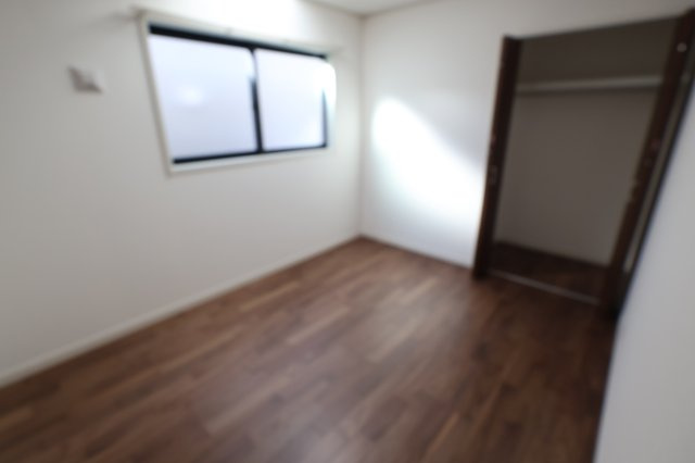 《仲介手数料無料》大宮区櫛引町１丁目332-6新築一戸建てグランパティオの洋室