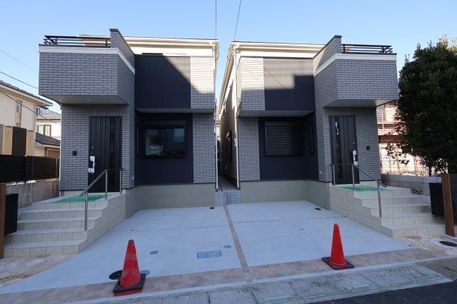 《仲介手数料無料》大宮区櫛引町１丁目332-6新築一戸建てグランパティオの外観