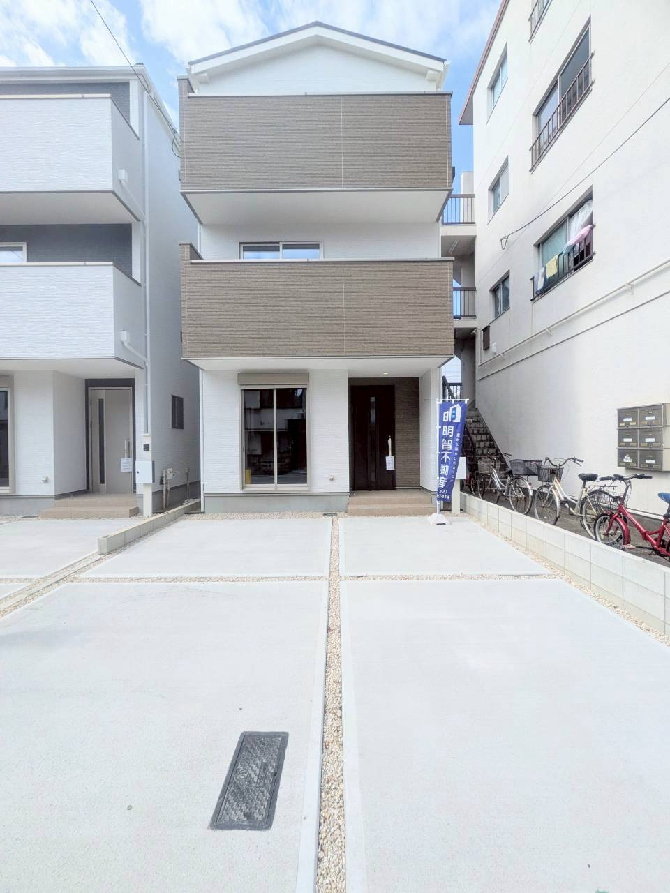 雁道町1期の駐車場