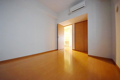 【寝室】 | レヴィーナ東京八重洲通り