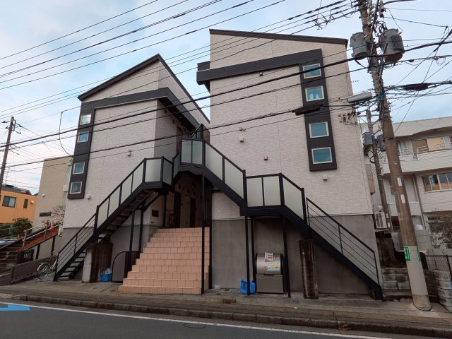 アザーレ・パッシオ生田壱番館