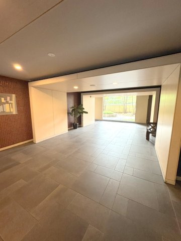 インプレスト高品のその他共用部分|エントランス