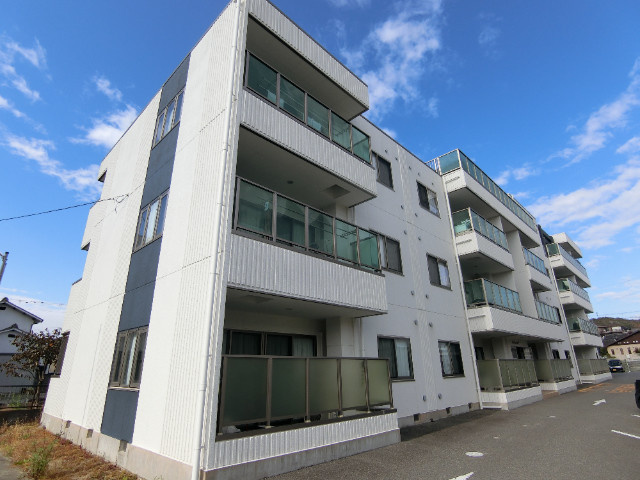 リンド・ルイスⅡの外観
