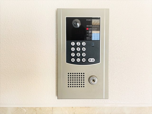 ヒューマンスクエア豊田の防犯設備|～オートロック付き、防犯性も安心です～