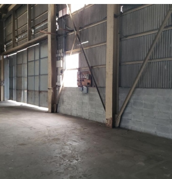 北側倉庫の内装