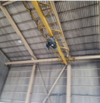 北側倉庫の内装