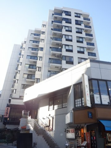 グランドメゾン麻布十番館の外観