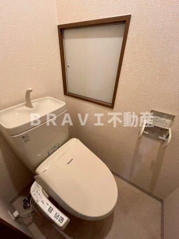 グランド・ソレイユ　BRAVI不動産のトイレ|【グランド・ソレイユ】コンパクトで使いやすいトイレです