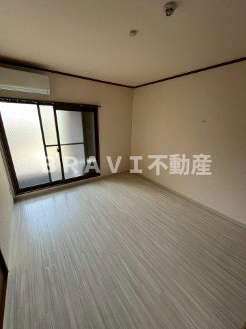 グランド・ソレイユ　BRAVI不動産の洋室|【グランド・ソレイユ】スタンダードな洋室です