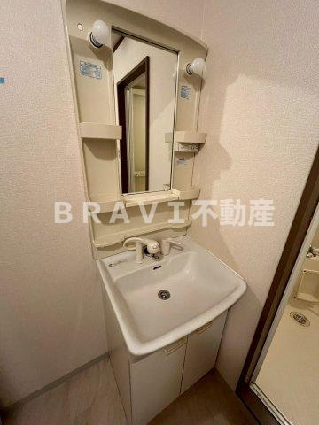 グランド・ソレイユ　BRAVI不動産の独立洗面台|【グランド・ソレイユ】洗面化粧台付き