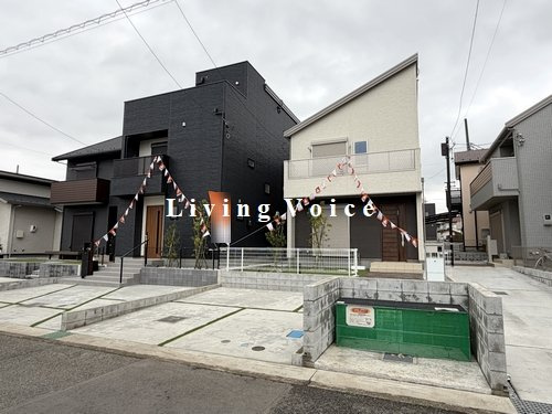 【外観】 | 【仲介手数料０円】厚木市三田2丁目　新築一戸建て　3号棟　全5棟 | 全体【仲介手数料０円】厚木市三田2丁目　新築一戸建て　全5棟