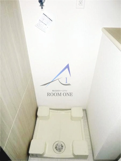 ジュイールパルフェ西新井の設備|洗濯機置き場です。