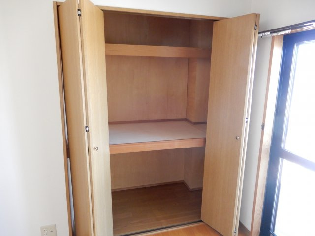 シマダコーポレーションの収納