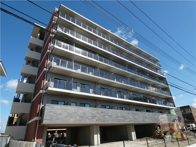 ＴＲＩＮＩＴＹ