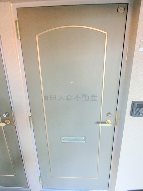 ステイブル蓮沼の玄関