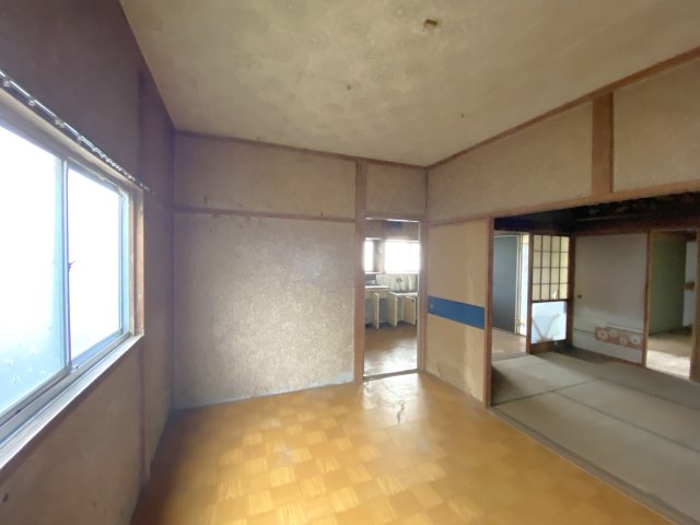 山武市本須賀3829-38中古戸建の洋室