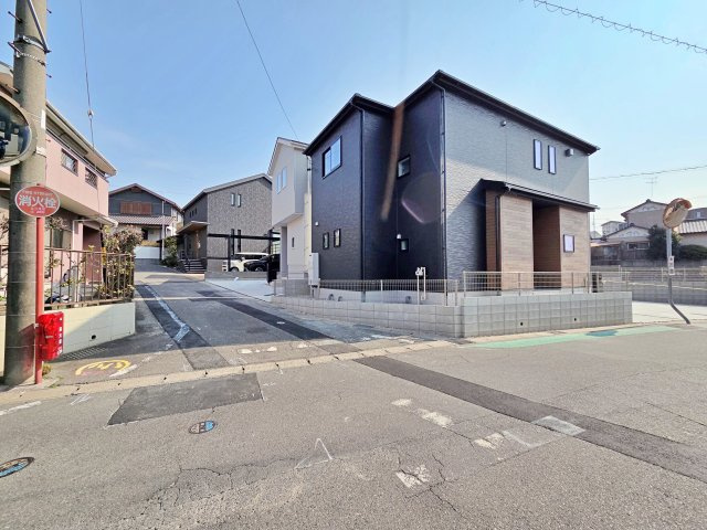 【前面道路含む現地写真】 | 東海市加木屋町第１期　2号棟