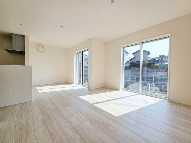 【居間・リビング】 | 東海市加木屋町第１期　2号棟
