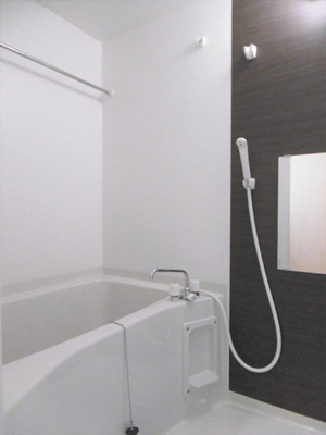 【浴室】 | フェアリーヒルズ