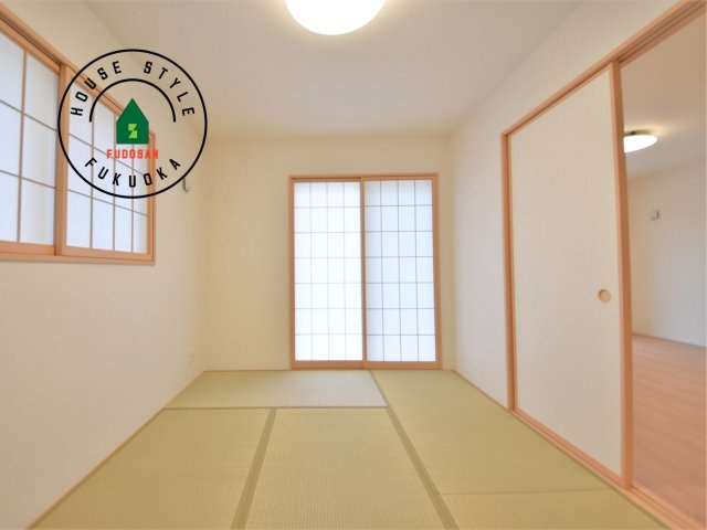 福岡市西区小戸3丁目第1-3棟（2号棟）　の内観：施工例|柔らかい畳が心地よい和室