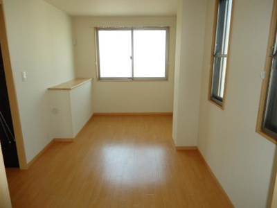 【洋室】 | ソレイユアオ