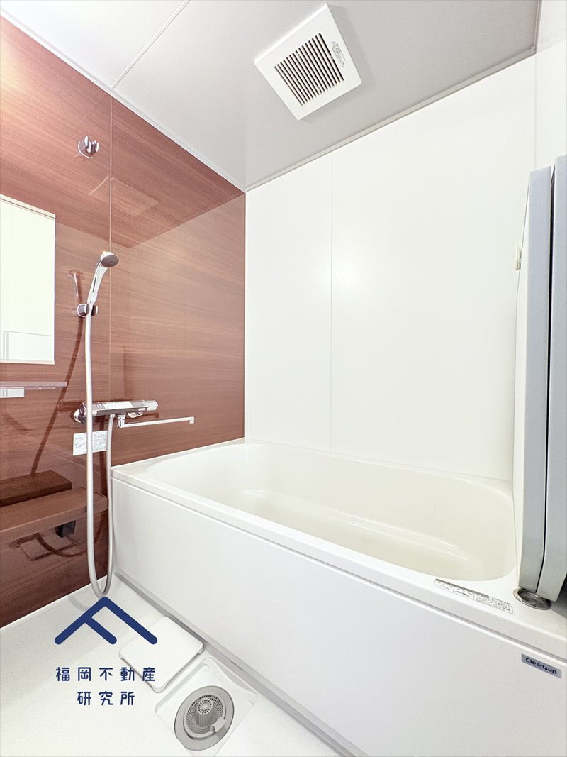 エバーライフ新宮の浴室