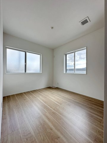 安佐南区上安7丁目 No.10の洋室|5.2帖洋室☆