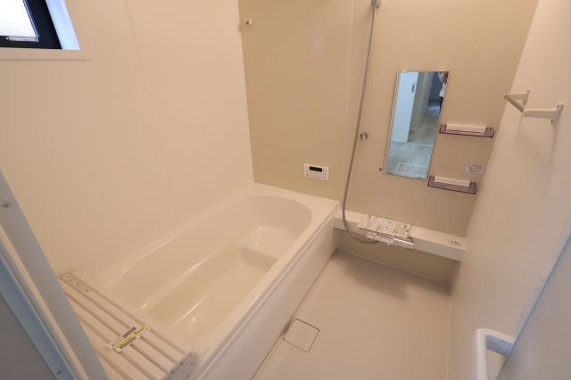 《仲介手数料無料》桜区栄和２丁目9-6(全1戸)新築一戸建てケイアイクラフトピットの浴室|撮影日 2025年11月20日 10:15 晴れ