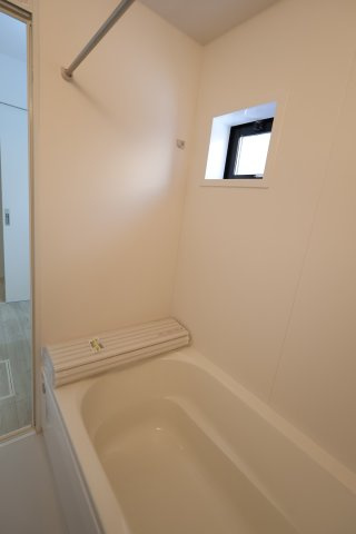 《仲介手数料無料》桜区栄和２丁目9-6(全1戸)新築一戸建てケイアイクラフトピットの浴室|撮影日 2025年11月20日 10:15 晴れ