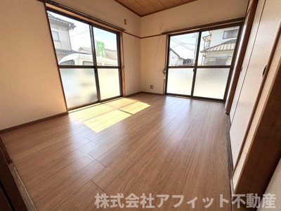 【居間・リビング】 | ハイツさらがい | 洋室6帖